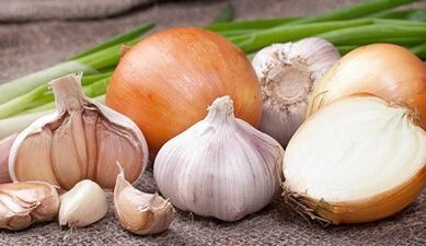 oignons et ail pour augmenter le potentiel chez les hommes